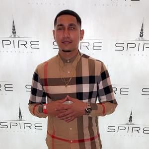 Meet your Posher, Firass